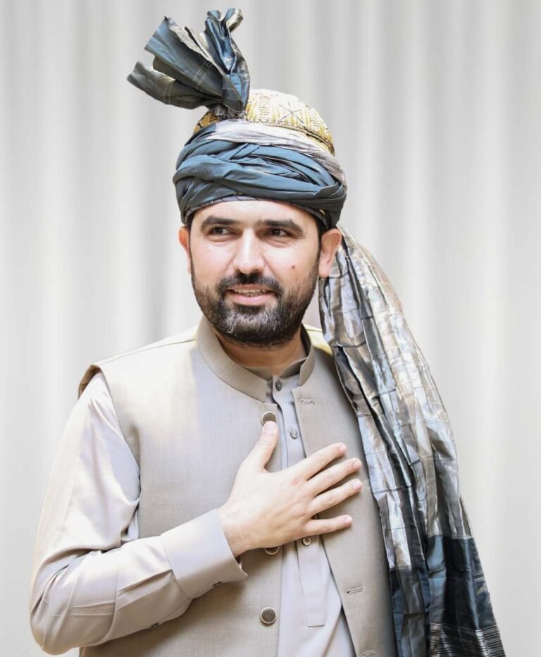 Court issues non-bailable arrest warrant for KP CM Sohail Afridi