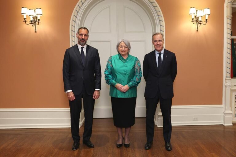 Aga Khan begins first official Canada visit, marking 50-year partnership milestone